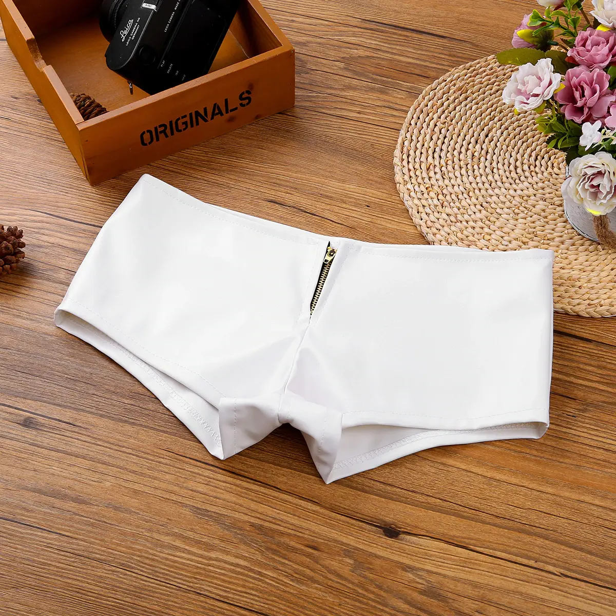 mini short blanc